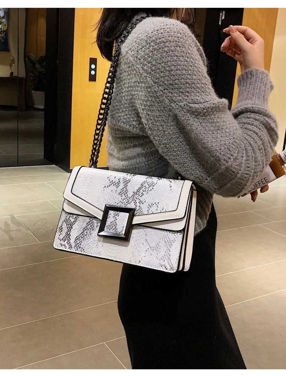 Snakeskin Design Shoulder Bag