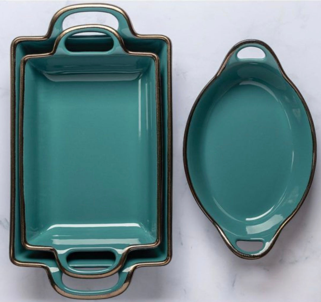 3-Piece Large Fluted Bakeware Set